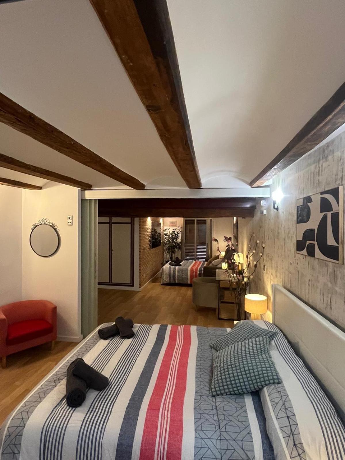 Apartamentos El Olivo Valencia Exterior foto